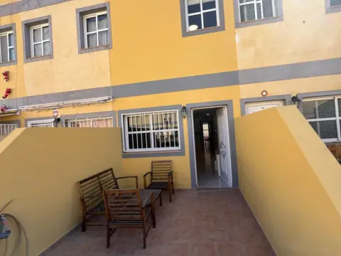 Chalet adosado en Buzanada-Valle de San Lorenzo-Cabo Blanco