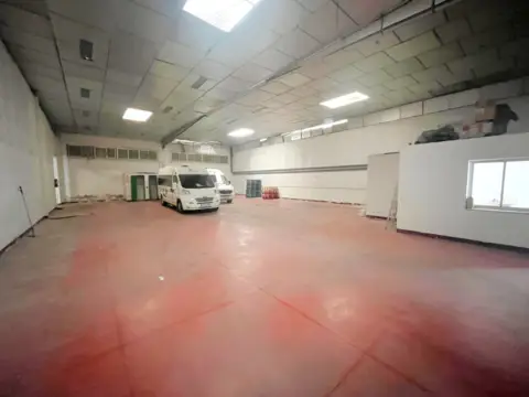 Nave comercial en Avenida de Villa Rosa