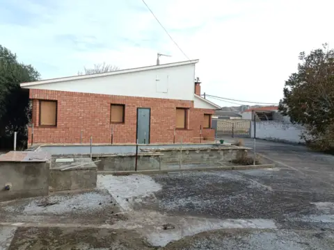 Chalet en calle Bes Labarta Alfonso