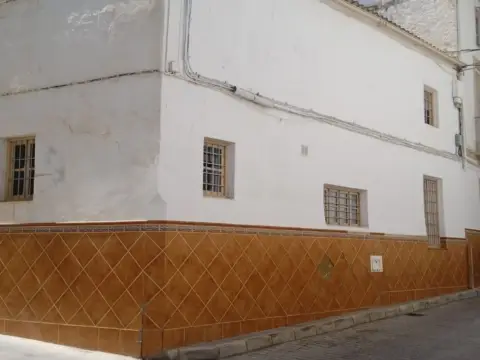 Casa en calle de la Grama
