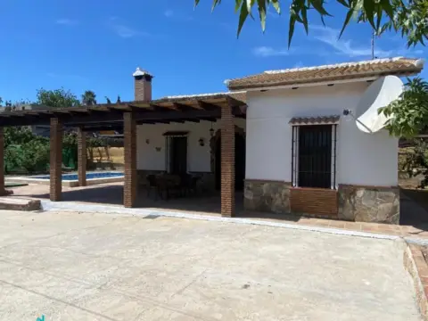 Casa en calle Campiñuela
