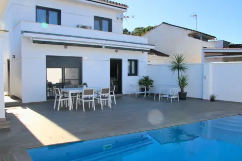 Chalet en calle Malagueñas
