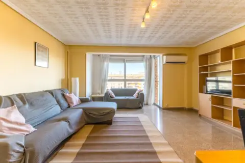 Piso en calle del Padre Tomás Montañana