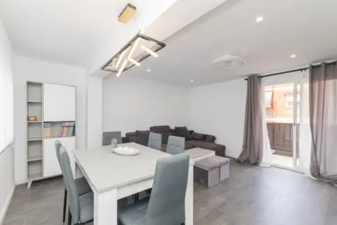 Piso en calle del Marquès del Túria