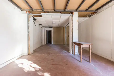 Local comercial en Carrer d'Alcàsser