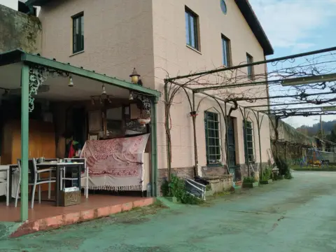 Finca rústica en Camino de la Veiga