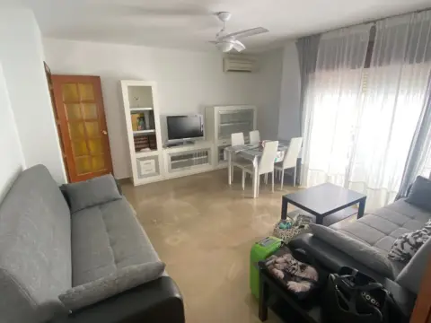 Piso en calle Ruiseñor