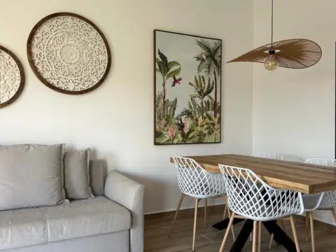 Casa en calle Cardon
