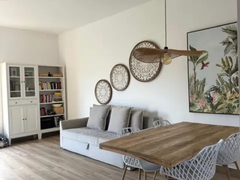 Casa en calle Cardon
