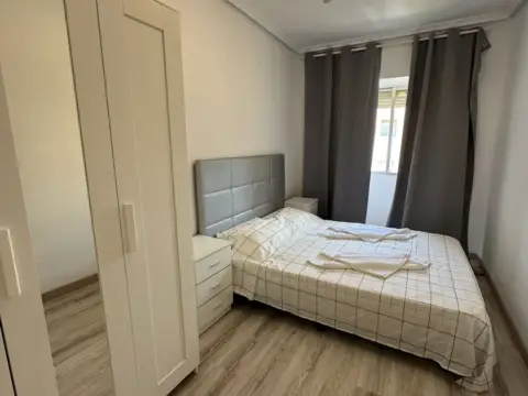 Piso en calle de Victoriano Ximénez de Courer