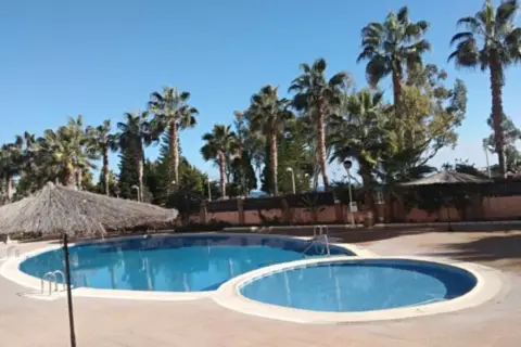 Apartamento en calle Amplaries, 27