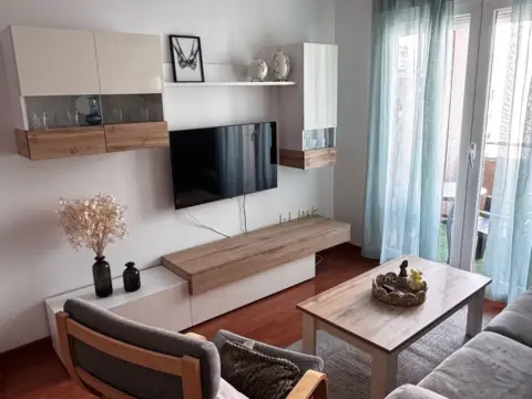 Piso en Camino Real de los Neveros