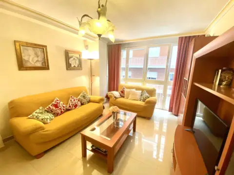 Piso en calle Sócrates