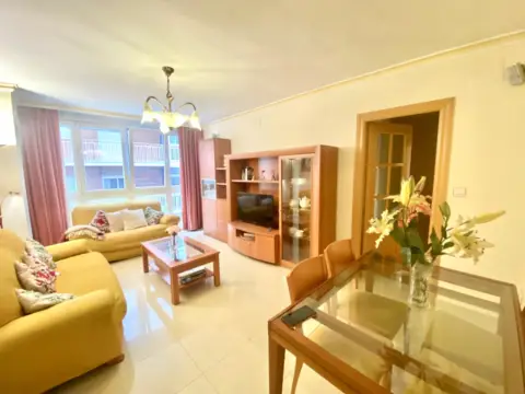 Piso en calle Sócrates