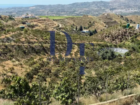 Finca rústica en Área de Triana-Cabrillas-Trapiche