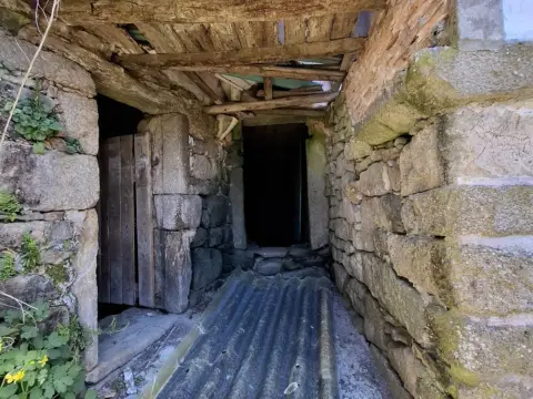 Casa rústica en Travesía de Busto A Portocanles