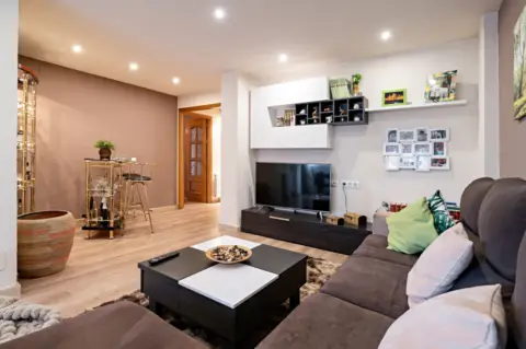 Piso en calle de los Andaluces