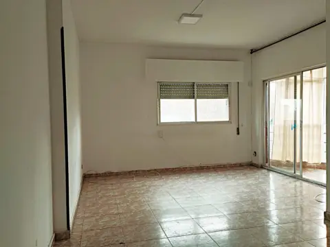 Piso en calle de Campotejar