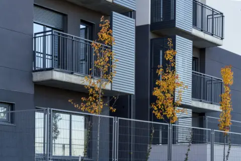 Piso en calle Agustina de Aragón, 49