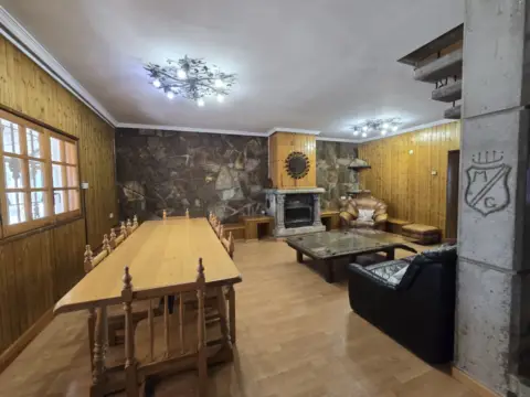 Chalet unifamiliar en Paraje de la Cruz Requetes, 3