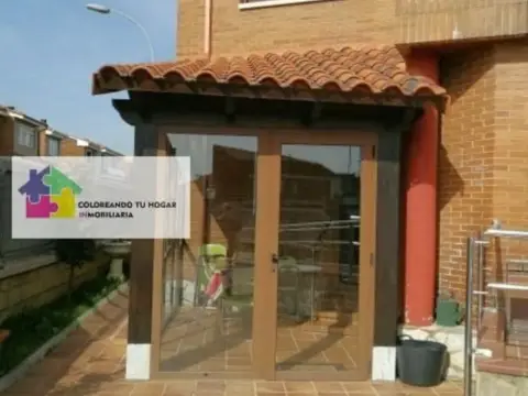 Chalet en calle de la Costa Rica