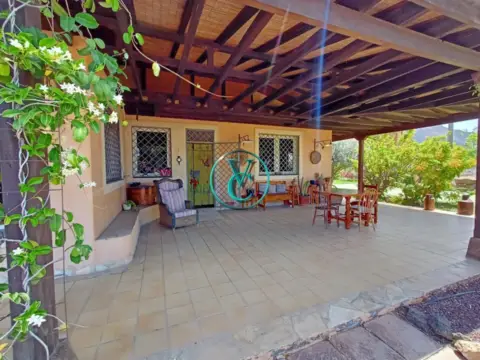 Casa en calle Elvira