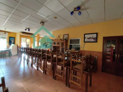 Local comercial en San Bartolomé de La Torre
