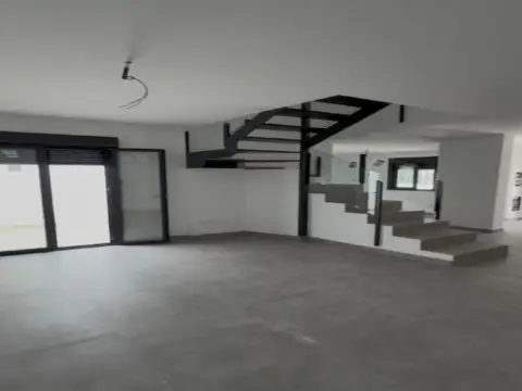 Chalet adosado en Avenida del Trabajo