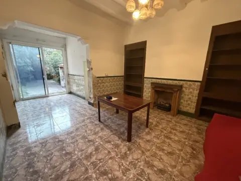 Casa pareada en Carrer de Calderón