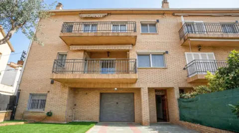 Chalet adosado en Carrer d'Isabel la Católica