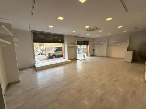 Local comercial en Carrer de la Bonaigua