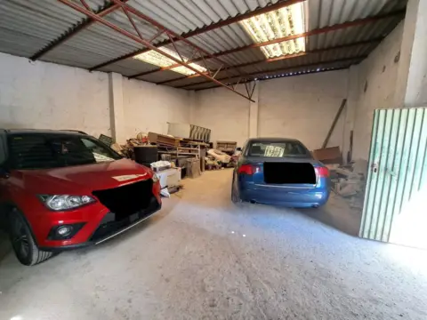 Nave comercial en Chauchina