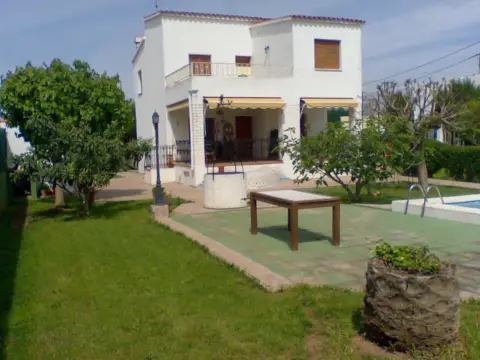 Chalet unifamiliar en Grao