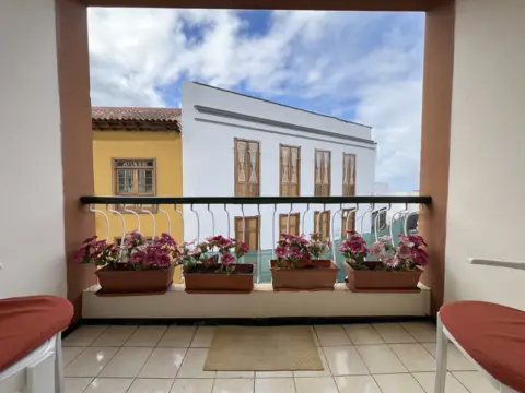 Casa en calle de la Alhóndiga