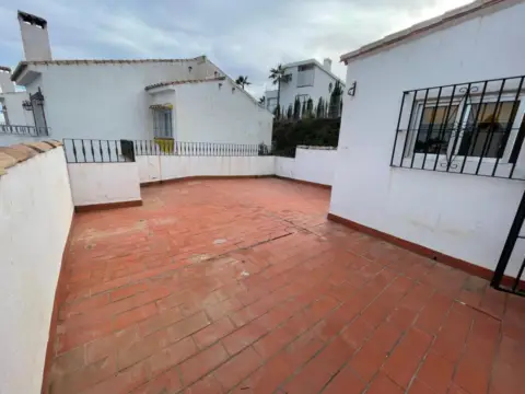 Piso en calle Granada, 50