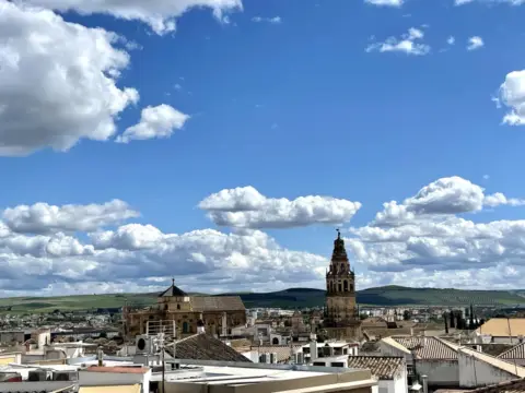 Piso en calle de Ángel de Saavedra