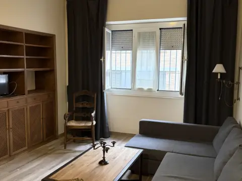 Piso en calle de Doce de Octubre