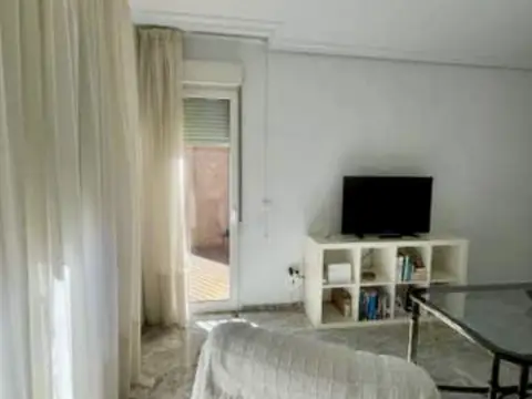 Piso en Huerta de la Reina-Arruzafilla-Parque Figueroa-Noreña