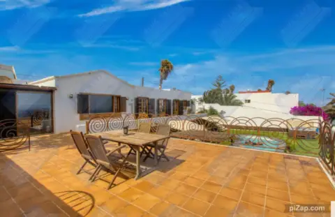 Casa en calle Miramar