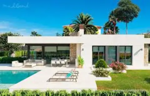 Casa unifamiliar en calle de la Colina