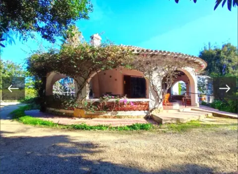 Chalet en Baños del Molinel