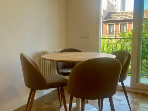 Piso en calle de la Princesa