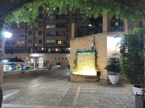 Piso en calle de Hungría