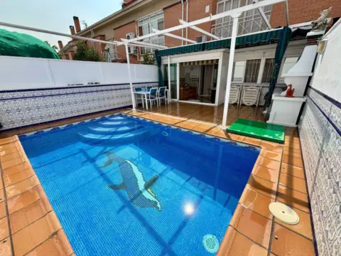 Chalet adosado en Laguna Park