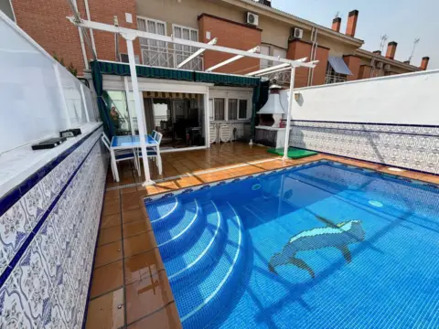 Chalet adosado en Laguna Park