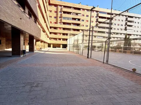 Piso en calle Doménico Veneciano