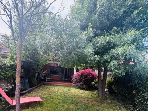 Chalet adosado en calle de Villaviciosa de Odón