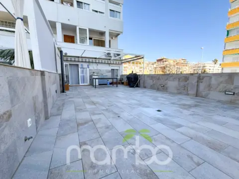 Dúplex en Paseo Marítimo Levante, 21