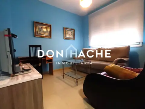 Chalet adosado en Nueva Ciudad