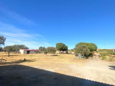 Chalet rústico en Nueva Ciudad